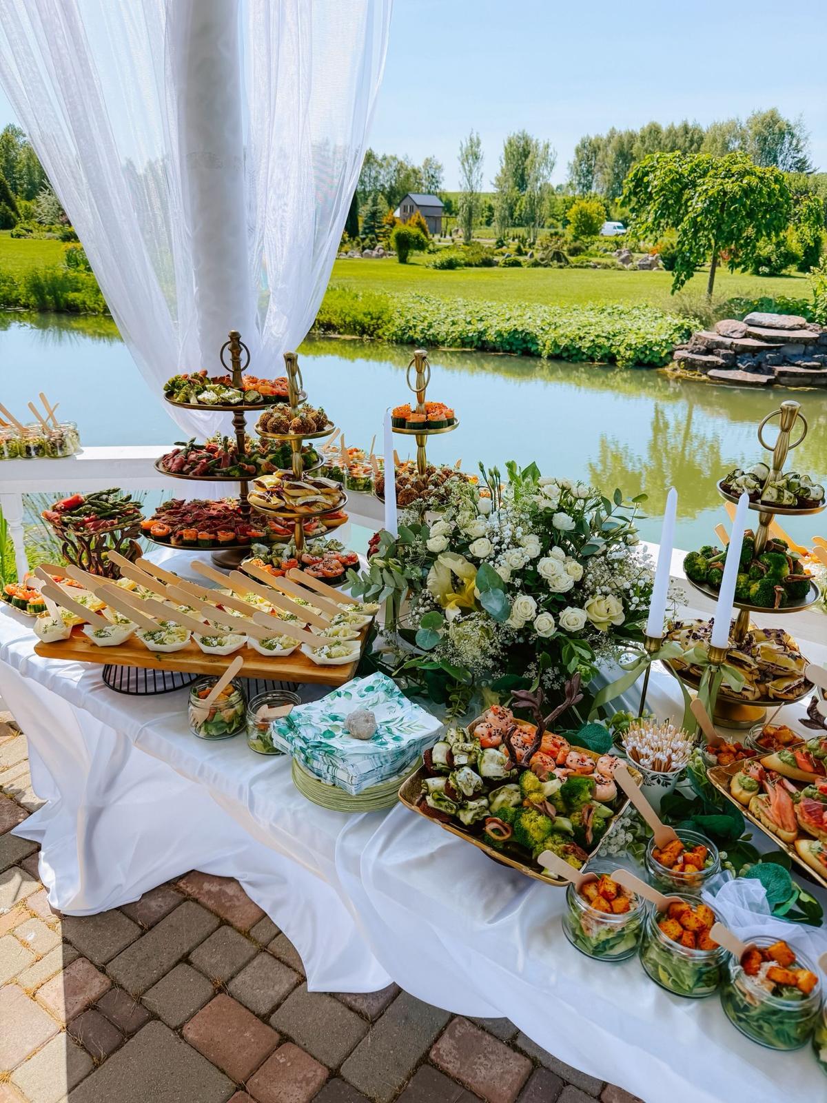 Augļu un ogu  plate